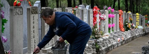 Корейские памятники на могилу в Железногорске-Илимском, фото, цена